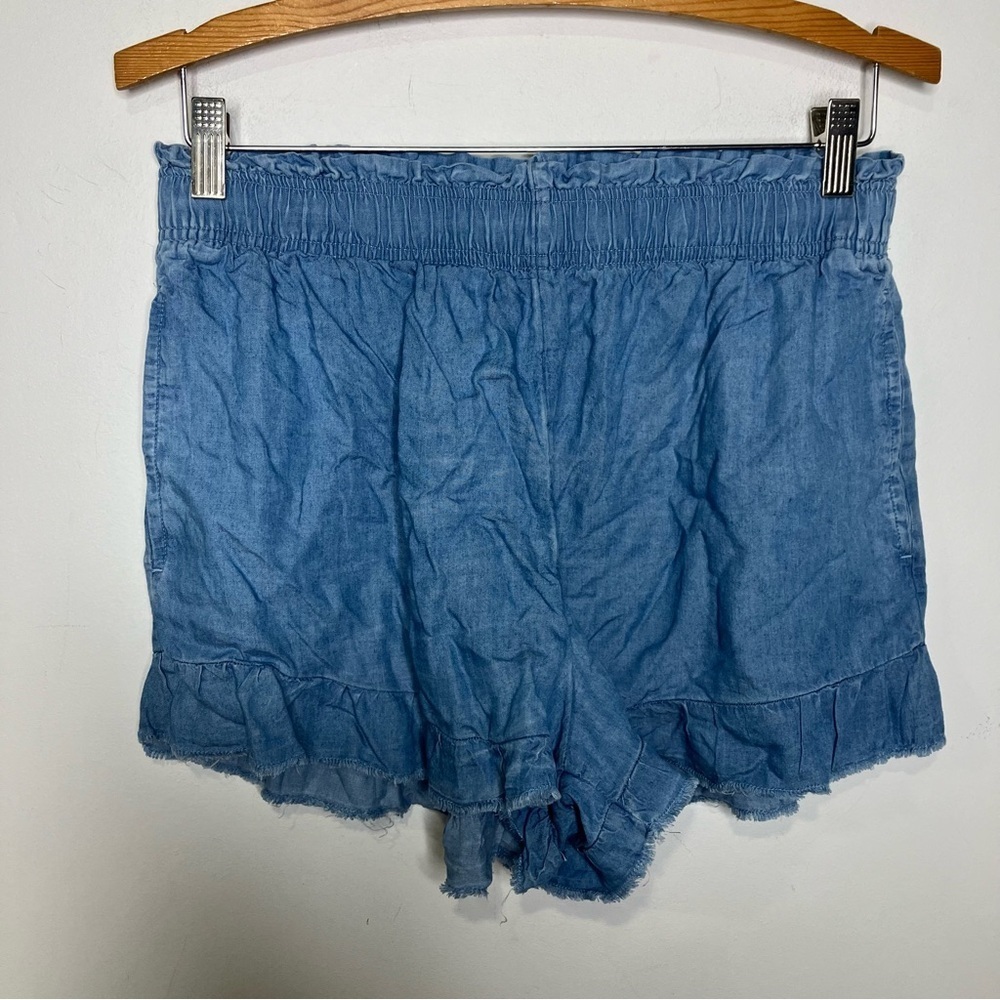 Aerie chambray high rise‎ ruffle shorts size medium new with tags!
